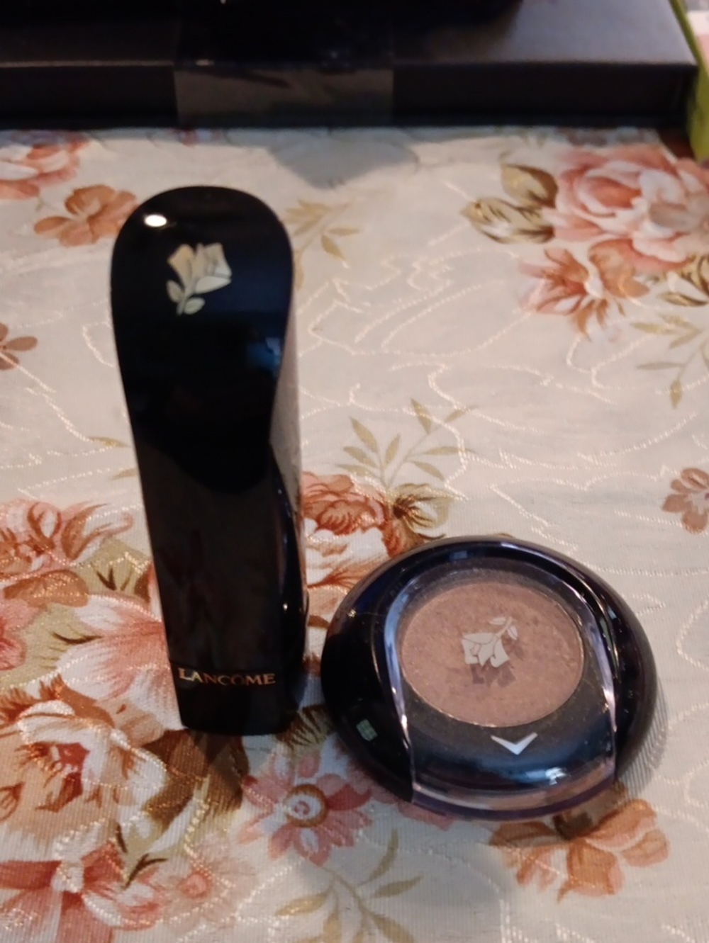 Lancome Lipstick & Shimmery Eyeshadow Duo in Brown